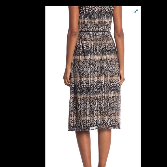 London Times Shirred Waist Tie Dress - Picture 6 of 6